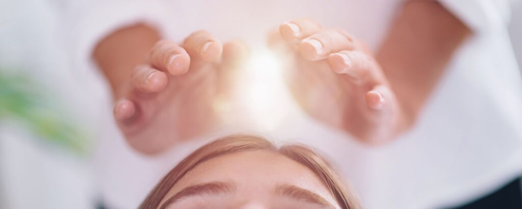 Using Reiki to Improve Mental Health Issues